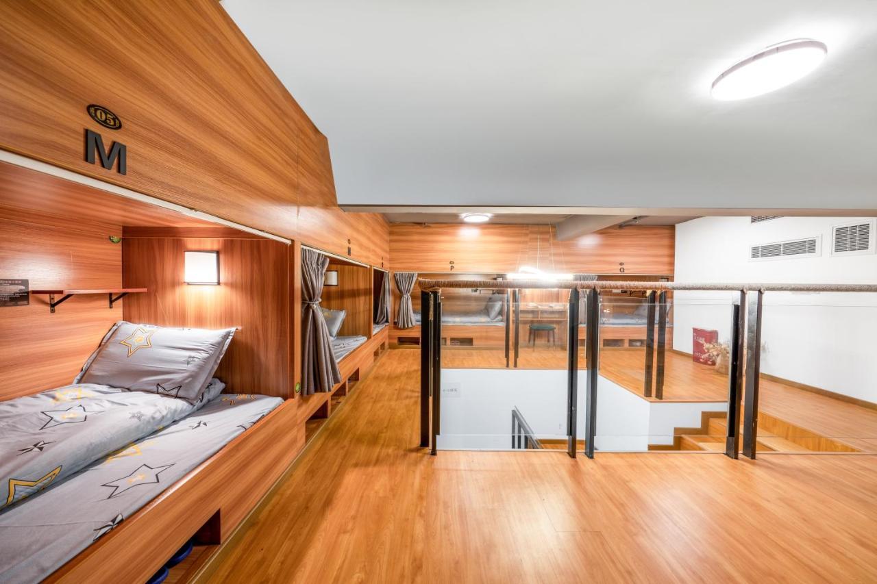 Riverside International Youth Hostel阅江老院青年旅舍 Çongçing Dış mekan fotoğraf
