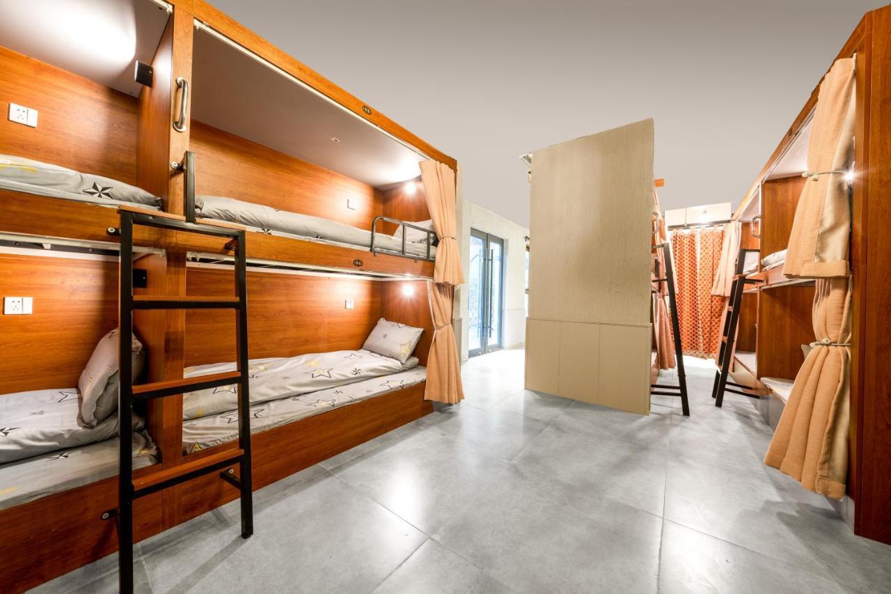 Riverside International Youth Hostel阅江老院青年旅舍 Çongçing Dış mekan fotoğraf