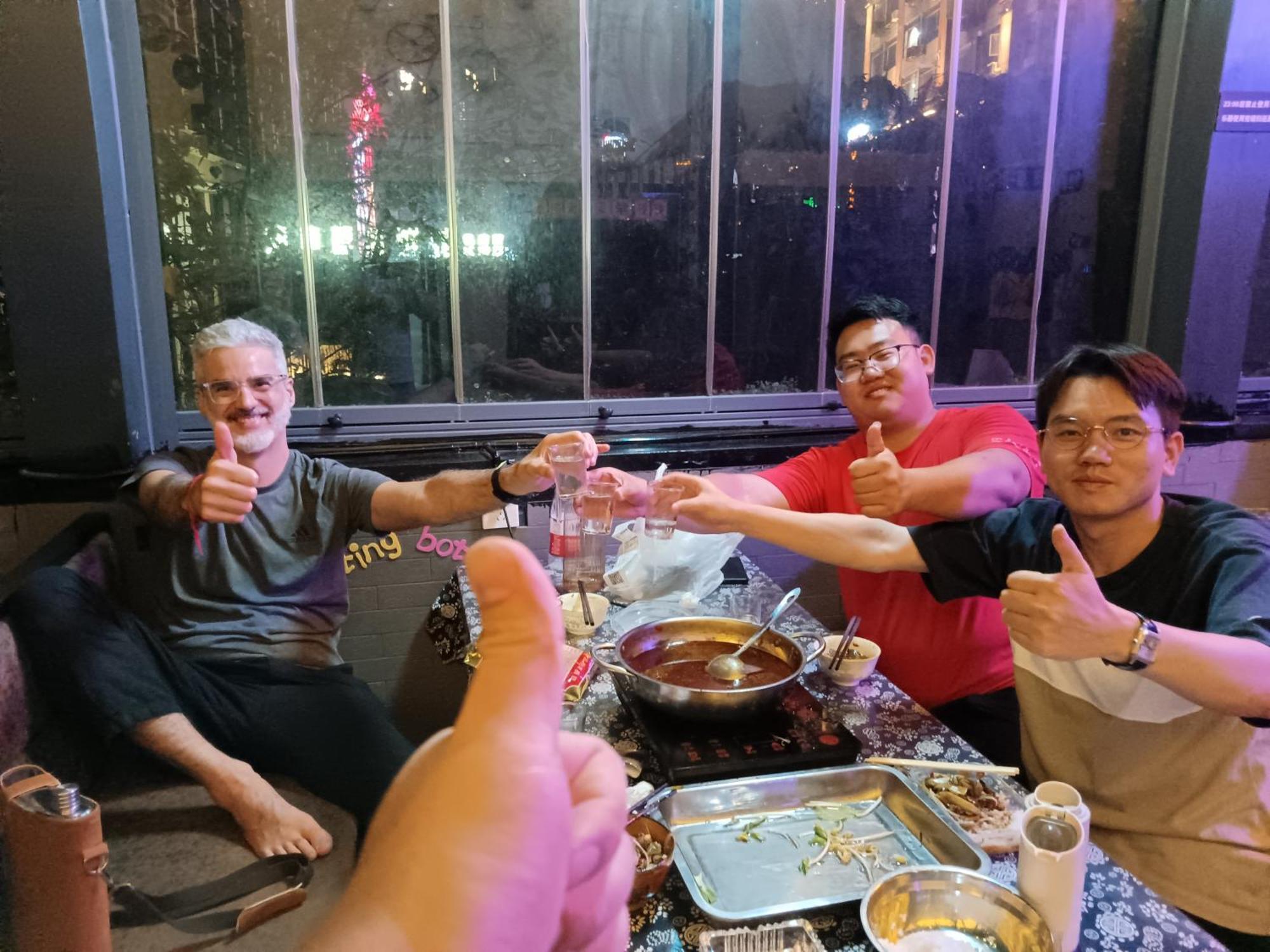 Riverside International Youth Hostel阅江老院青年旅舍 Çongçing Dış mekan fotoğraf